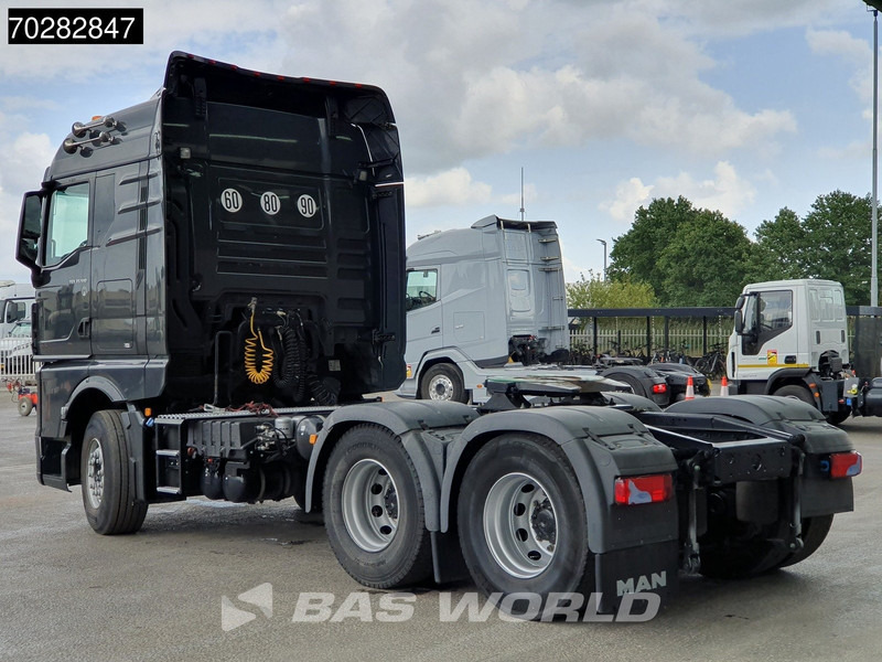 MAN TGX 33.510 832 6X4 120T! GM Retarder ACC Navi - Камион влекач: слика 2 MAN TGX 33.510 832 6X4 120T! GM Retarder ACC Navi - Камион влекач: слика 2