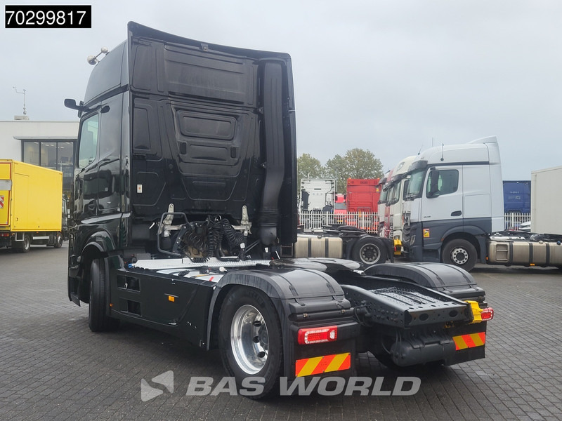 Mercedes-Benz Actros 1845 4X2 GigaSpace Retarder 2xTanks Alcoa's Standairco Navi ACC Euro 6 - Камион влекач: слика 2 Mercedes-Benz Actros 1845 4X2 GigaSpace Retarder 2xTanks Alcoa's Standairco Navi ACC Euro 6 - Камион влекач: слика 2