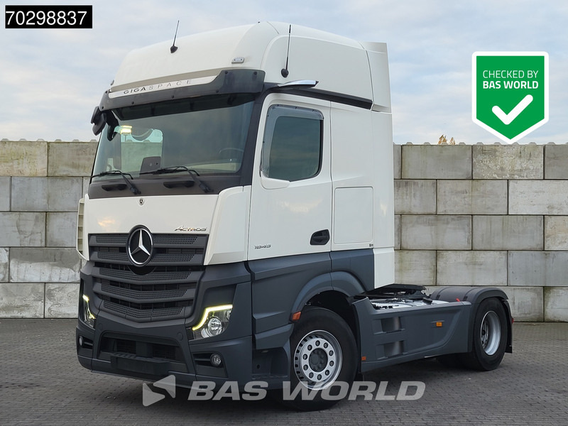 Mercedes-Benz Actros 1845 4X2 GigaSpace Retarder MirrorCam Navi Euro 6 - Камион влекач: слика 1 Mercedes-Benz Actros 1845 4X2 GigaSpace Retarder MirrorCam Navi Euro 6 - Камион влекач: слика 1
