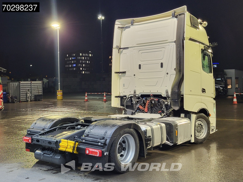 Mercedes-Benz Actros 1845 4X2 Retarder Mega 2xTanks Standklima Xenon Navi ACC Euro 6 - Камион влекач: слика 5 Mercedes-Benz Actros 1845 4X2 Retarder Mega 2xTanks Standklima Xenon Navi ACC Euro 6 - Камион влекач: слика 5