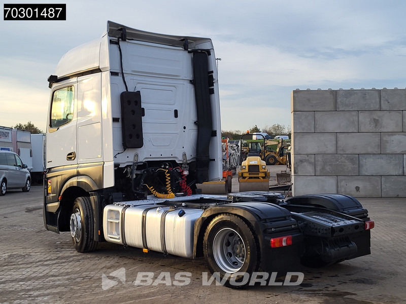 Mercedes-Benz Actros 1845 Actros 4X2 BigSpace 2xTanks MirrorCam - Камион влекач: слика 2 Mercedes-Benz Actros 1845 Actros 4X2 BigSpace 2xTanks MirrorCam - Камион влекач: слика 2