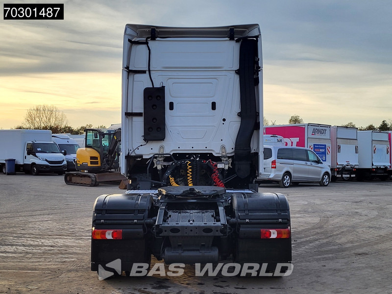 Mercedes-Benz Actros 1845 Actros 4X2 BigSpace 2xTanks MirrorCam - Камион влекач: слика 5 Mercedes-Benz Actros 1845 Actros 4X2 BigSpace 2xTanks MirrorCam - Камион влекач: слика 5