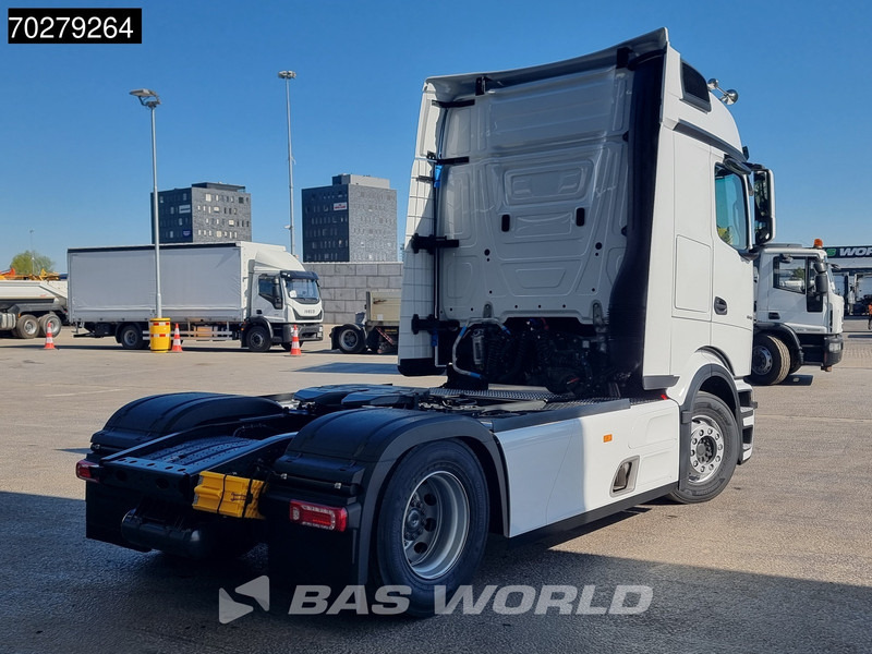 Mercedes-Benz Actros 1848 Actros 4X2 NEW! ProCabin-Big 2x Tanks Standklima Navi SmartTacho2 - Камион влекач: слика 5 Mercedes-Benz Actros 1848 Actros 4X2 NEW! ProCabin-Big 2x Tanks Standklima Navi SmartTacho2 - Камион влекач: слика 5
