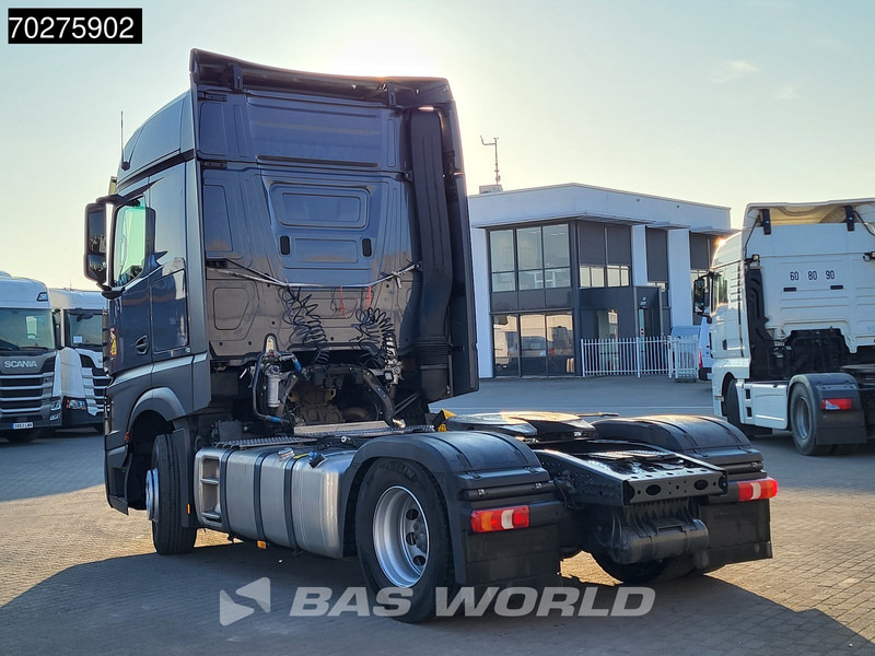 Mercedes-Benz Actros 1851 4X2 BigSpace 2x Tanks - Камион влекач: слика 2 Mercedes-Benz Actros 1851 4X2 BigSpace 2x Tanks - Камион влекач: слика 2