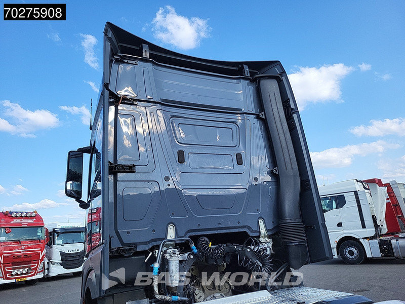 Mercedes-Benz Actros 1851 4X2 BigSpace 2x Tanks - Камион влекач: слика 3 Mercedes-Benz Actros 1851 4X2 BigSpace 2x Tanks - Камион влекач: слика 3