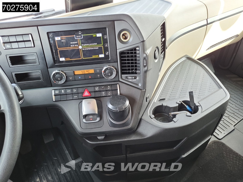 Камион влекач Mercedes-Benz Actros 1851 4X2 BigSpace 2x Tanks: слика 16 Камион влекач Mercedes-Benz Actros 1851 4X2 BigSpace 2x Tanks: слика 16