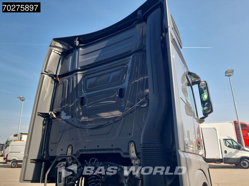 Mercedes-Benz Actros 1851 4X2 BigSpace 2x Tanks - Камион влекач: слика 5 Mercedes-Benz Actros 1851 4X2 BigSpace 2x Tanks - Камион влекач: слика 5