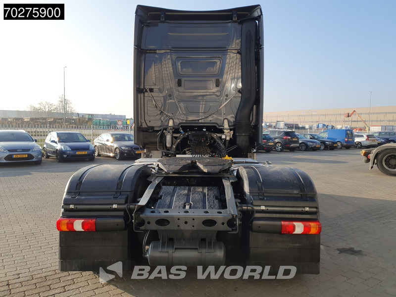 Mercedes-Benz Actros 1851 4X2 BigSpace 2x Tanks - Камион влекач: слика 3 Mercedes-Benz Actros 1851 4X2 BigSpace 2x Tanks - Камион влекач: слика 3