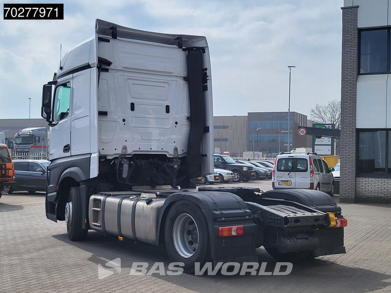 Mercedes-Benz Actros 1851 Actros 4X2 BigSpace 2x Tanks - Камион влекач: слика 2 Mercedes-Benz Actros 1851 Actros 4X2 BigSpace 2x Tanks - Камион влекач: слика 2