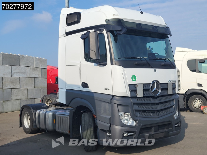 Mercedes-Benz Actros 1851 Actros 4X2 BigSpace 2x Tanks - Камион влекач: слика 3 Mercedes-Benz Actros 1851 Actros 4X2 BigSpace 2x Tanks - Камион влекач: слика 3