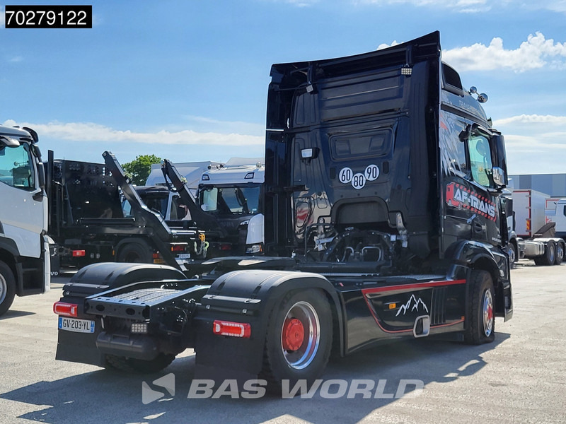 Mercedes-Benz Actros 1853 4X4 Hydrodrive Retarder LED Euro 6 - Камион влекач: слика 5 Mercedes-Benz Actros 1853 4X4 Hydrodrive Retarder LED Euro 6 - Камион влекач: слика 5