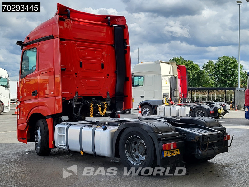 Mercedes-Benz Actros 1942 4X2 NL-Truck StreamSpace MP5 2x Tanks PPC Euro 6 - Камион влекач: слика 2 Mercedes-Benz Actros 1942 4X2 NL-Truck StreamSpace MP5 2x Tanks PPC Euro 6 - Камион влекач: слика 2