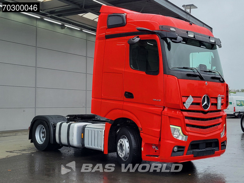 Mercedes-Benz Actros 1942 4X2 StreamSpace 2xTanks Euro 6 - Камион влекач: слика 3 Mercedes-Benz Actros 1942 4X2 StreamSpace 2xTanks Euro 6 - Камион влекач: слика 3