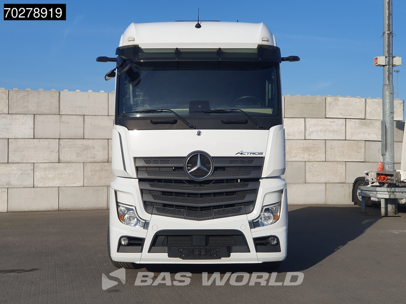 Mercedes-Benz Actros 1945 4X2 BigSpace Retarder 2x Tanks MirrorCam - Камион влекач: слика 5 Mercedes-Benz Actros 1945 4X2 BigSpace Retarder 2x Tanks MirrorCam - Камион влекач: слика 5
