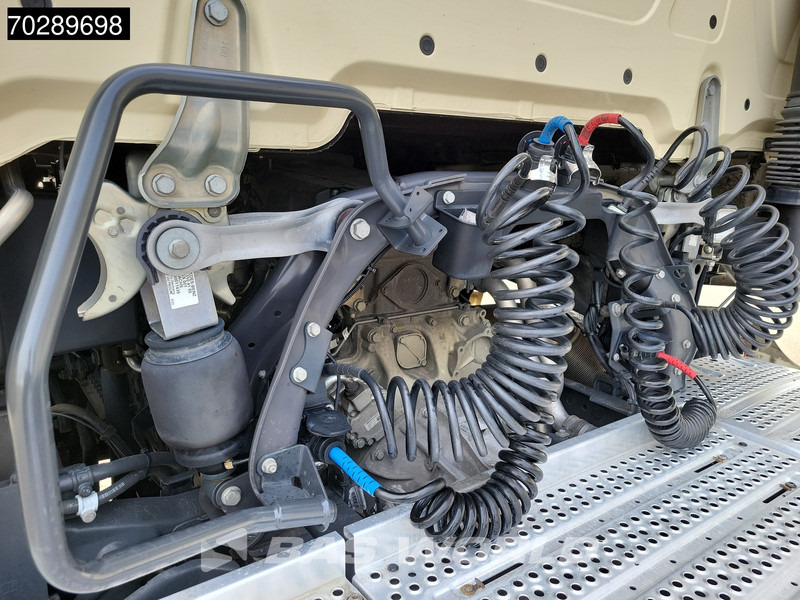 Камион влекач Mercedes-Benz Actros L 1848 4X2 BigSpace Retarder Standklima PPC Navi ACC LED: слика 12