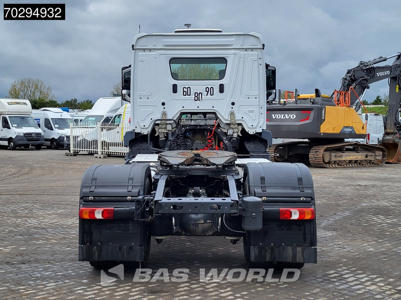 Mercedes-Benz Arocs 2046 4X2 Retarder Standklima Big-Axle Euro 6 - Камион влекач: слика 3 Mercedes-Benz Arocs 2046 4X2 Retarder Standklima Big-Axle Euro 6 - Камион влекач: слика 3