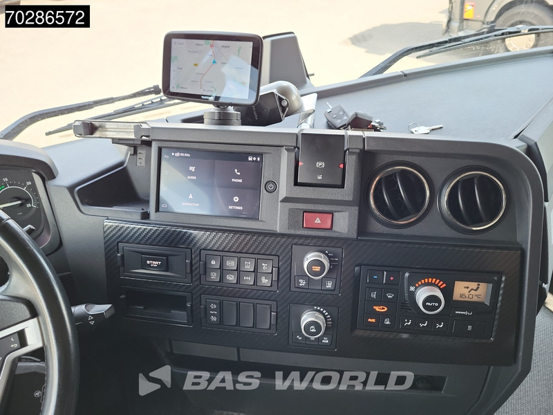 Камион влекач Renault T 440 T 4X2 NL-Truck VEB+ 2xTanks Euro 6: слика 16