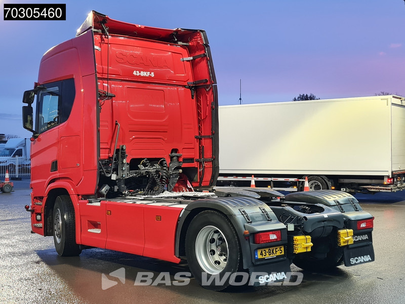Scania R450 4X2 NL-Truck Retarder 2xTanks Full-Air - Камион влекач: слика 2 Scania R450 4X2 NL-Truck Retarder 2xTanks Full-Air - Камион влекач: слика 2