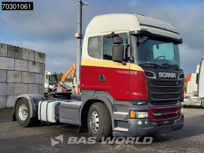 Scania R520 4X2 3-Pedals Retarder PTO 2x Tanks Full-Air Alcoa - Камион влекач: слика 3 Scania R520 4X2 3-Pedals Retarder PTO 2x Tanks Full-Air Alcoa - Камион влекач: слика 3