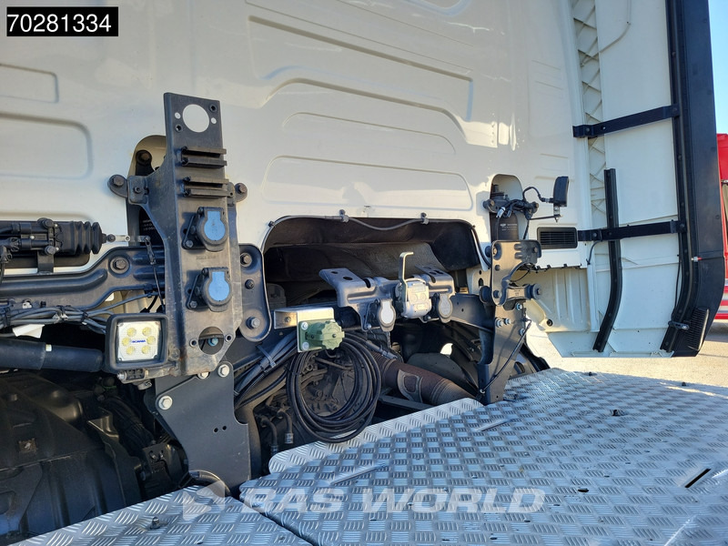 Scania R540 R 6X2 Full-Air Retarder Liftachse LED Navi - Камион влекач: слика 3 Scania R540 R 6X2 Full-Air Retarder Liftachse LED Navi - Камион влекач: слика 3