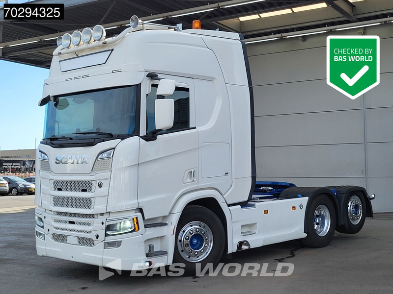 Scania R580 P 6X2 Full-Air Retarder Lift-Axle Leder ACC LED Euro 6 - Камион влекач: слика 1 Scania R580 P 6X2 Full-Air Retarder Lift-Axle Leder ACC LED Euro 6 - Камион влекач: слика 1