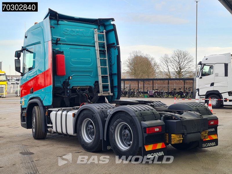 Scania R580 R 6X4 120T! 3-Pedals Retarder Big-Axle Leder Standklima - Камион влекач: слика 2 Scania R580 R 6X4 120T! 3-Pedals Retarder Big-Axle Leder Standklima - Камион влекач: слика 2