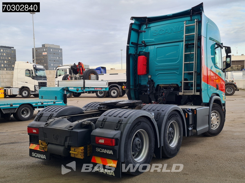 Scania R580 R 6X4 120T! 3-Pedals Retarder Big-Axle Leder Standklima - Камион влекач: слика 5 Scania R580 R 6X4 120T! 3-Pedals Retarder Big-Axle Leder Standklima - Камион влекач: слика 5