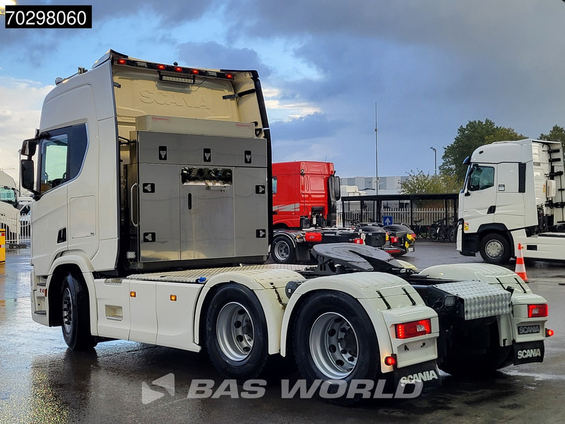 Scania R650 R 6X4 Full-Air! Retarder ACC Hydraulik Leder Navi Euro 6 - Камион влекач: слика 2 Scania R650 R 6X4 Full-Air! Retarder ACC Hydraulik Leder Navi Euro 6 - Камион влекач: слика 2