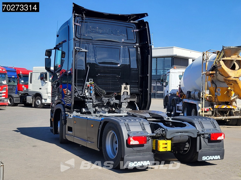 Scania S460 4X2 Retarder 2xTanks LED Standklima ACC Euro 6 - Камион влекач: слика 2 Scania S460 4X2 Retarder 2xTanks LED Standklima ACC Euro 6 - Камион влекач: слика 2