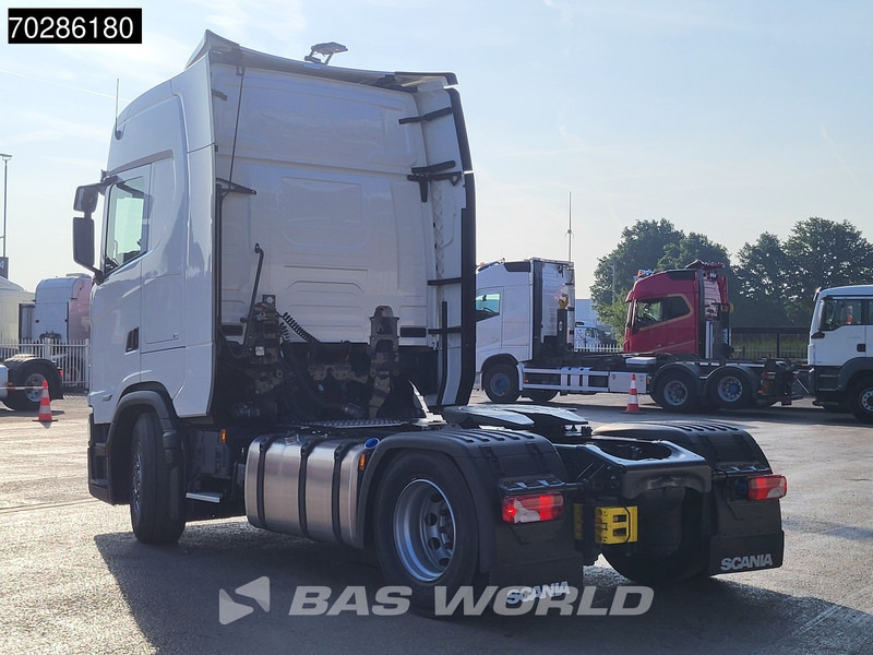 Scania S500 S 4X2 NEW! Retarder 2x Tanks Standklima ACC - Камион влекач: слика 2 Scania S500 S 4X2 NEW! Retarder 2x Tanks Standklima ACC - Камион влекач: слика 2