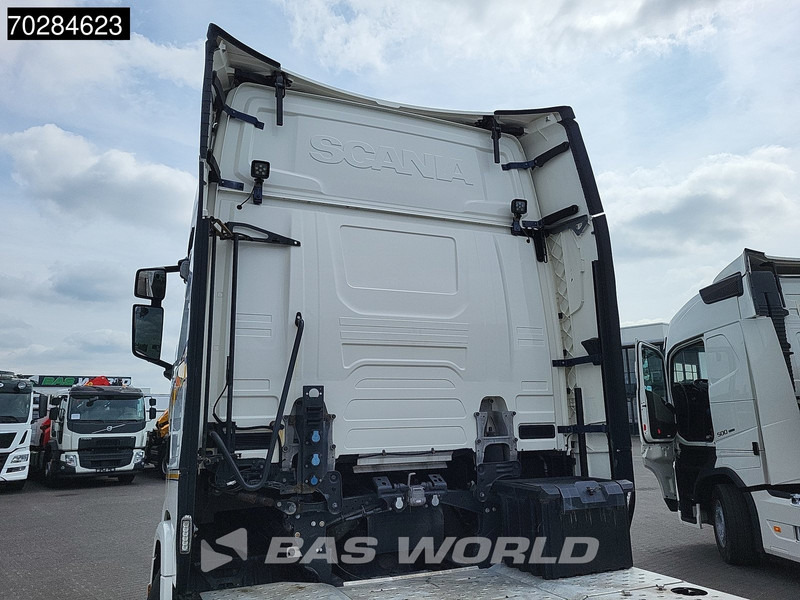 Scania S650 S 6X2 Retarder Liftachse Full-Air Leather Alcoa's - Камион влекач: слика 3 Scania S650 S 6X2 Retarder Liftachse Full-Air Leather Alcoa's - Камион влекач: слика 3