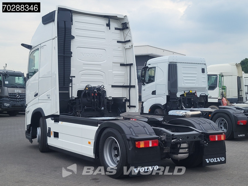 Volvo FH 460 4X2 2024! XL TC VEB+ 2x Tanks I-ParkCool - Камион влекач: слика 2 Volvo FH 460 4X2 2024! XL TC VEB+ 2x Tanks I-ParkCool - Камион влекач: слика 2