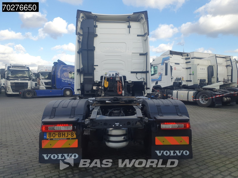 Volvo FH 460 4X2 NL-Truck 2x Tanks VDS VEB+ I-ParkCool - Камион влекач: слика 3 Volvo FH 460 4X2 NL-Truck 2x Tanks VDS VEB+ I-ParkCool - Камион влекач: слика 3