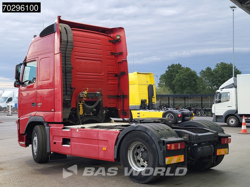 Volvo FH 460 4X2 XL EEV VEB+ ACC 2x Tanks Xenon - Камион влекач: слика 2 Volvo FH 460 4X2 XL EEV VEB+ ACC 2x Tanks Xenon - Камион влекач: слика 2