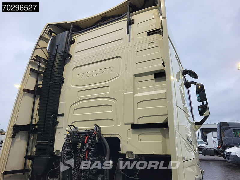 Volvo FH 460 FH 4X2 NL-Truck APK VEB+ VDS 2xTanks Alcoa's ACC Xenon Euro 6 - Камион влекач: слика 5 Volvo FH 460 FH 4X2 NL-Truck APK VEB+ VDS 2xTanks Alcoa's ACC Xenon Euro 6 - Камион влекач: слика 5