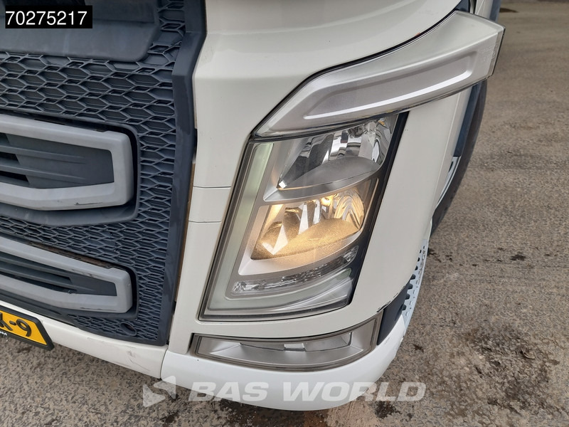 Камион влекач Volvo FH 460 FH 4X2 XL I-park cool 2X Tanks: слика 17