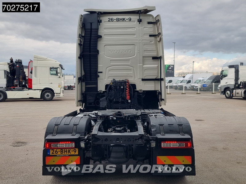 Камион влекач Volvo FH 460 FH 4X2 XL I-park cool 2X Tanks: слика 11
