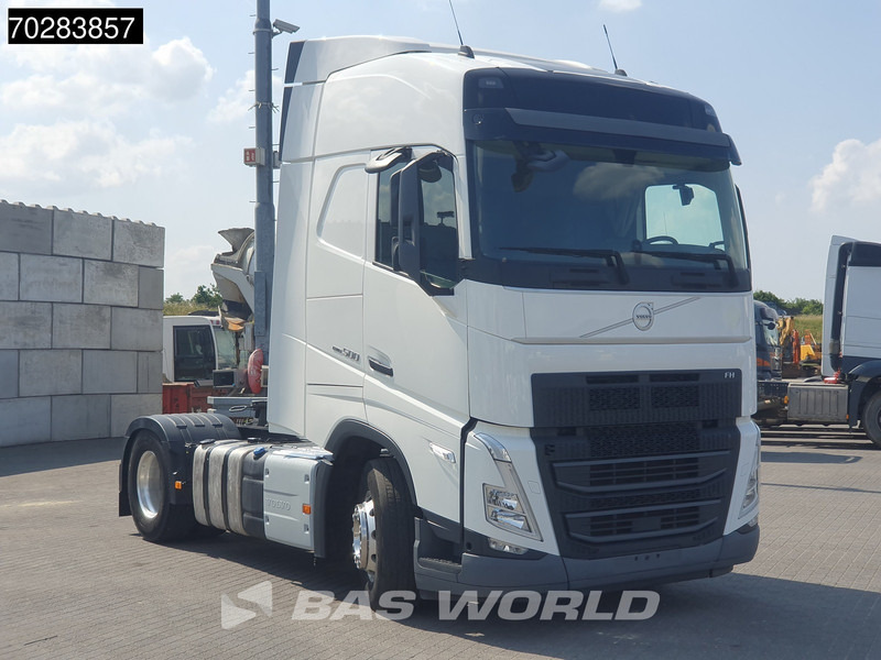 Volvo FH 500 4X2 2xTanks ACC I-Park Cool Navi Euro 6 - Камион влекач: слика 3 Volvo FH 500 4X2 2xTanks ACC I-Park Cool Navi Euro 6 - Камион влекач: слика 3