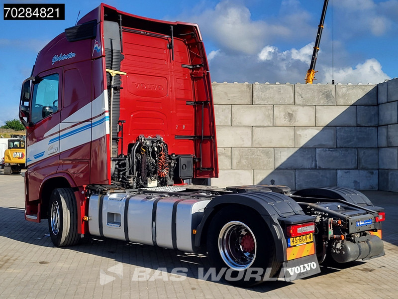 Volvo FH 500 4X2 NL-Truck 2x Tanks VEB+ Hydrauliek I-ParkCool Euro 6 - Камион влекач: слика 2 Volvo FH 500 4X2 NL-Truck 2x Tanks VEB+ Hydrauliek I-ParkCool Euro 6 - Камион влекач: слика 2