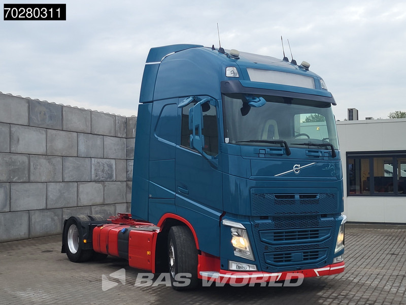 Volvo FH 500 4X2 XL Mega 2x Tanks VEB+ I-ParkCool Alcoa's - Камион влекач: слика 3 Volvo FH 500 4X2 XL Mega 2x Tanks VEB+ I-ParkCool Alcoa's - Камион влекач: слика 3