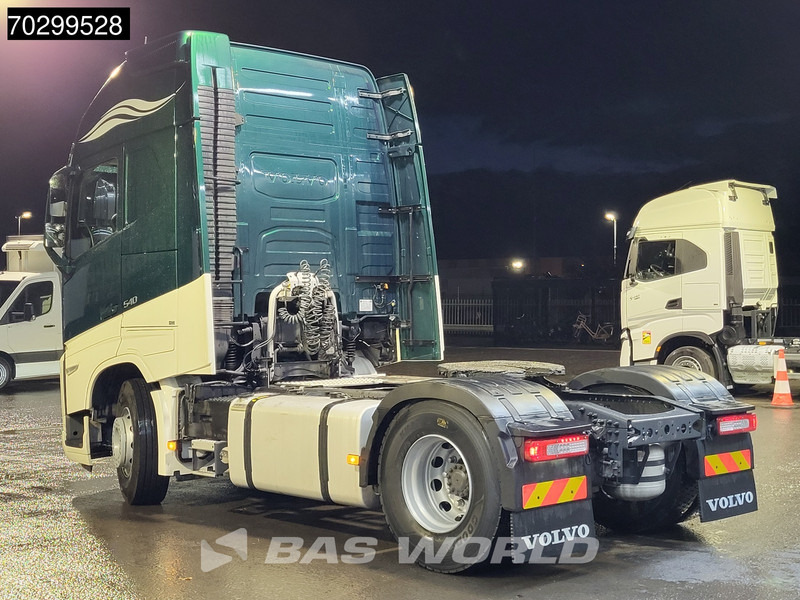 Volvo FH 500 4X2 XL TC ADR 2xTanks I-ParkCool Navi LED ACC Euro 6 - Камион влекач: слика 2 Volvo FH 500 4X2 XL TC ADR 2xTanks I-ParkCool Navi LED ACC Euro 6 - Камион влекач: слика 2