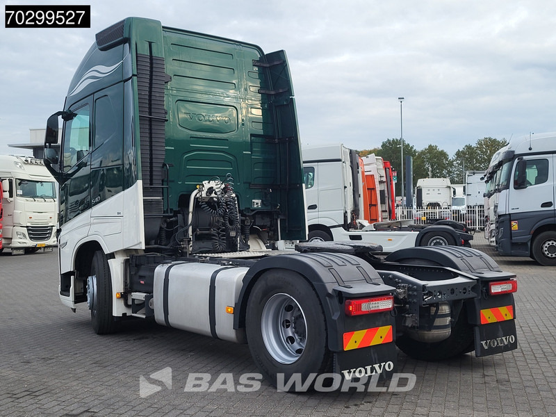 Volvo FH 500 4X2 XL TC VEB+ 2xTanks I-Park Cool ACC Navi - Камион влекач: слика 2 Volvo FH 500 4X2 XL TC VEB+ 2xTanks I-Park Cool ACC Navi - Камион влекач: слика 2