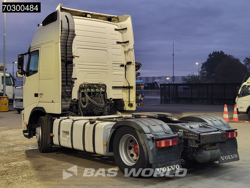 Volvo FH 500 FH 4X2 XL Manual 2xTanks - Камион влекач: слика 2 Volvo FH 500 FH 4X2 XL Manual 2xTanks - Камион влекач: слика 2
