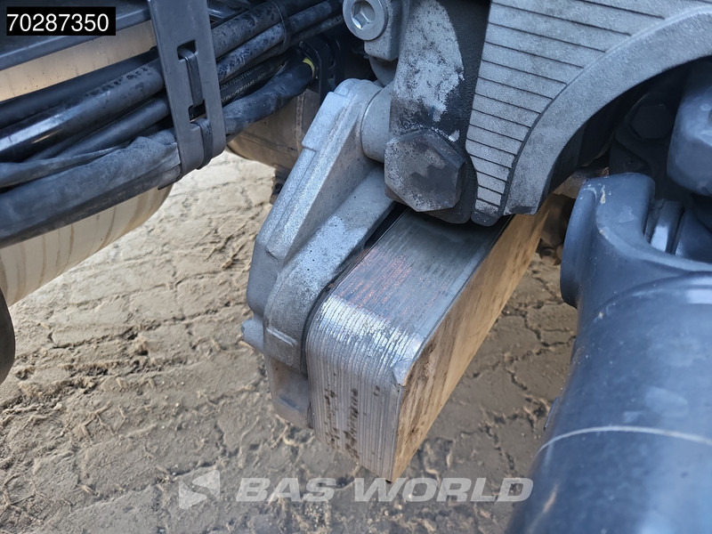 Камион влекач Volvo FH16 650 4X2 XL Retarder Full-Air VDS I-ParkCool Leather Alcoa's: слика 12