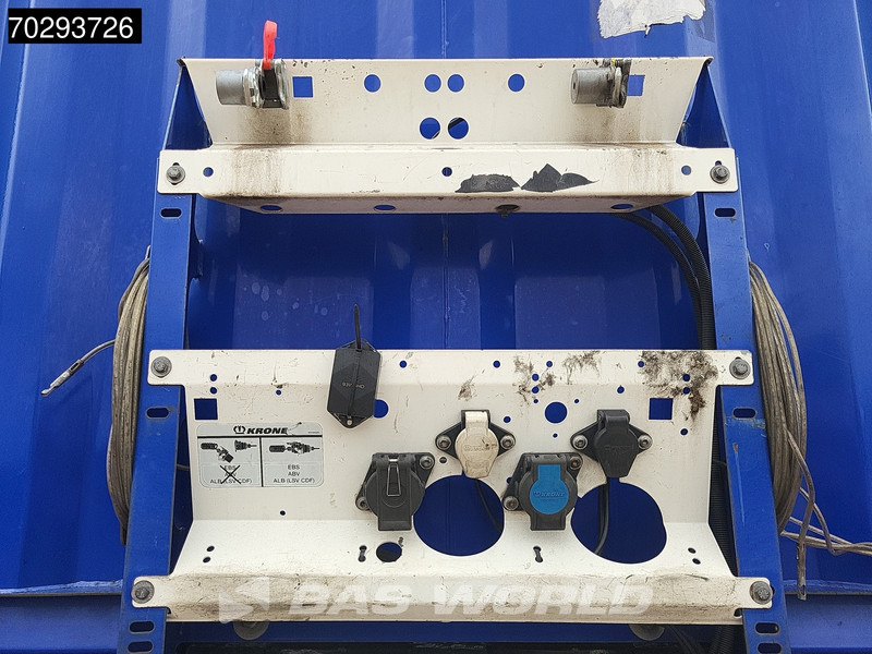 Krone SD APK 07/26 Boards Anti Vandalism Liftachse - Полуприколка со церада: слика 5 Krone SD APK 07/26 Boards Anti Vandalism Liftachse - Полуприколка со церада: слика 5