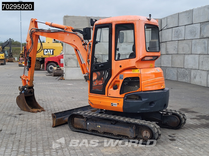 Kubota U35 -3a3 - Мини багер: слика 3 Kubota U35 -3a3 - Мини багер: слика 3
