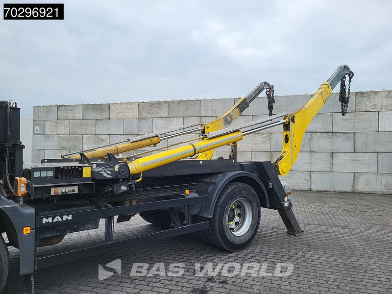 MAN TGM 18.340 4X2 13Tons Gergen skiploader Automatic Euro 6 - Камион за подигање контејнери: слика 3 MAN TGM 18.340 4X2 13Tons Gergen skiploader Automatic Euro 6 - Камион за подигање контејнери: слика 3