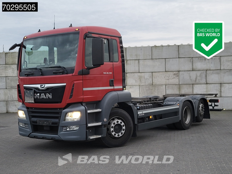MAN TGS 26.320 TGS 6X2 ADR BDF Lift + Steering Axle Euro 6 - Транспортер на контејнер/ Камион со променливо тело: слика 1 MAN TGS 26.320 TGS 6X2 ADR BDF Lift + Steering Axle Euro 6 - Транспортер на контејнер/ Камион со променливо тело: слика 1
