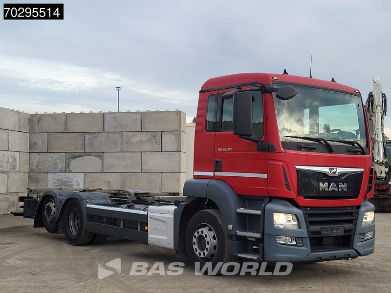 MAN TGS 26.320 TGS 6X2 ADR BDF Lift + Steering Axle Euro 6 - Транспортер на контејнер/ Камион со променливо тело: слика 3 MAN TGS 26.320 TGS 6X2 ADR BDF Lift + Steering Axle Euro 6 - Транспортер на контејнер/ Камион со променливо тело: слика 3