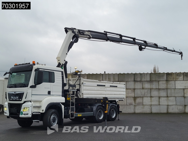 MAN TGS 33.420 6X6 Palfinger PK33002 EH Crane 12m3 tipper Manual Retarder Big-Axle Euro 6 - Кипер, Камион со кран: слика 3 MAN TGS 33.420 6X6 Palfinger PK33002 EH Crane 12m3 tipper Manual Retarder Big-Axle Euro 6 - Кипер, Камион со кран: слика 3